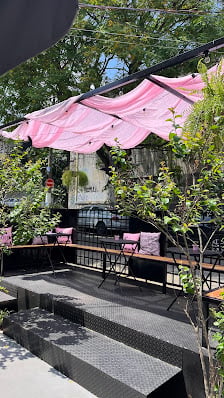 Ronron Cat Café
